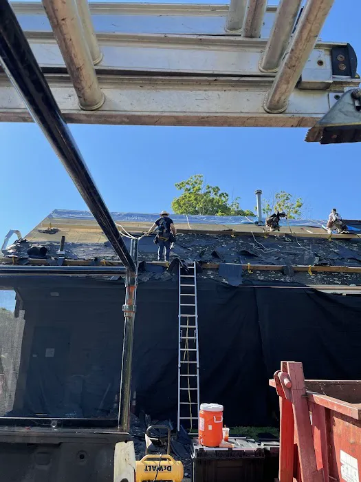 KMK Roofing Picture 3