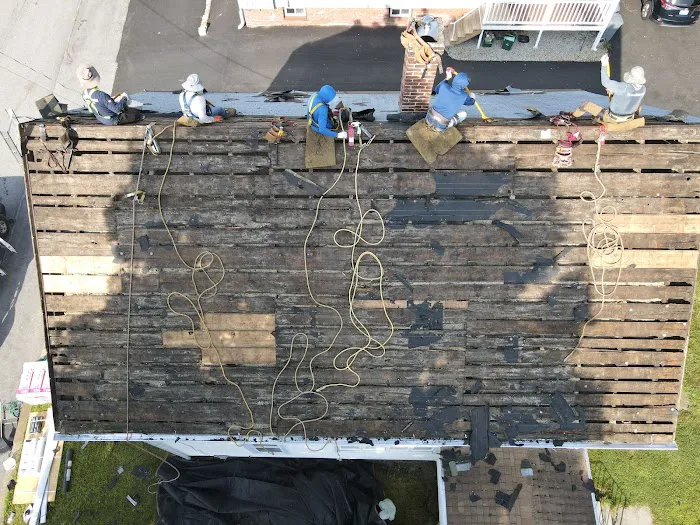 Hemlock Roofing LLC Picture 8