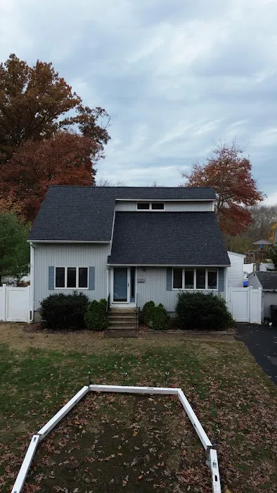 Hemlock Roofing LLC Picture 4