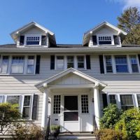 Commonwealth Roofing and Siding ico