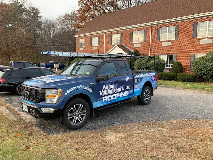 Adam Vaillancourt Roofing & Gutters Picture 7