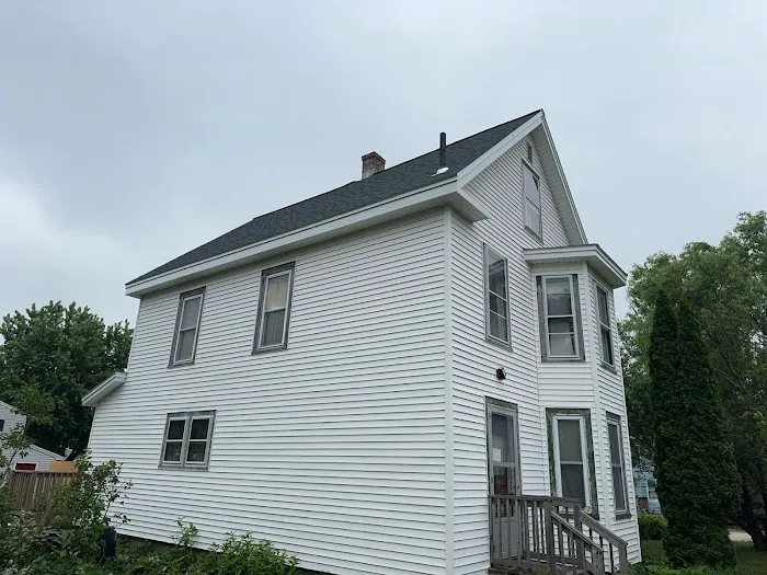 Nick Tracey Roofing & Exteriors Picture 1