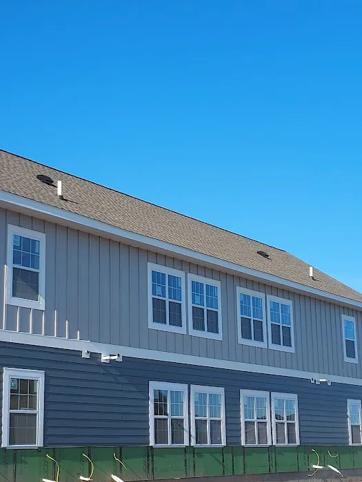 Summit Roofing Contractor Picture 2