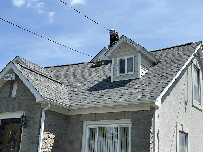 Utica Roof Pros Picture 1