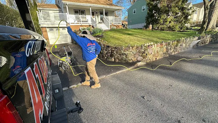 A1 On Time Roofing And Chimney Picture 2