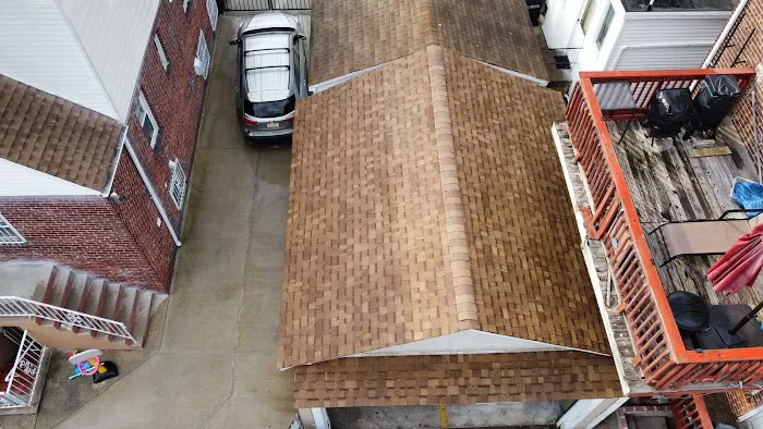 Géminis Roofing & Siding Picture 9