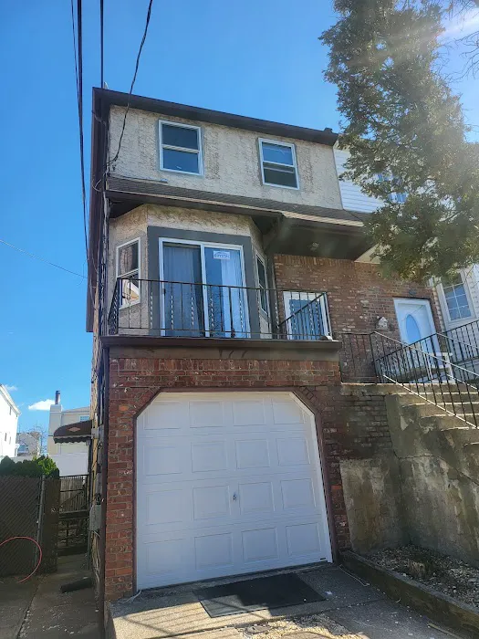 Side by Side Roofing Staten Island Picture 1