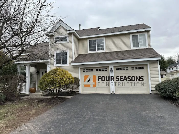 Four Seasons Construction Picture 1