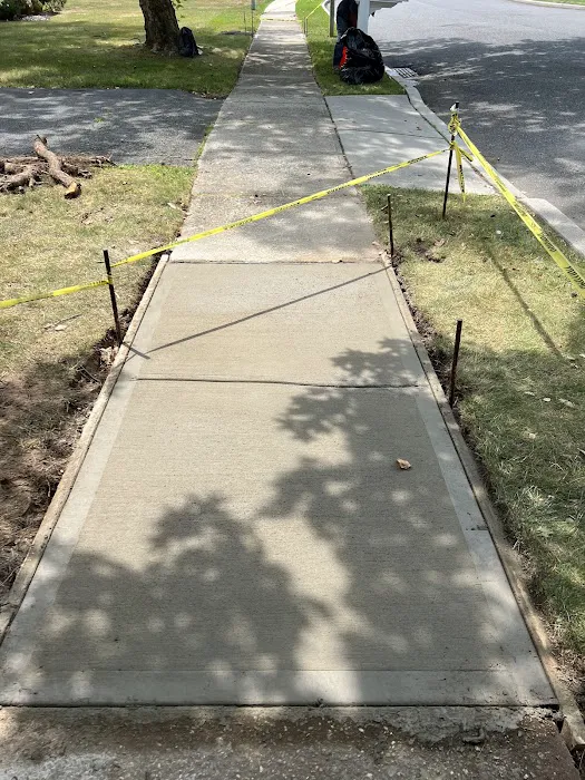 Golden Hammer Roofing & Chimney LLC Picture 2