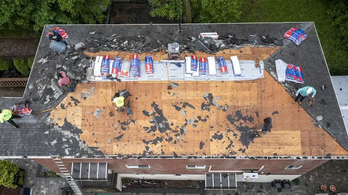 Lucky Stars Roofing Picture 2