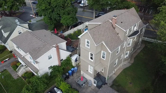 All Heart Roofing & Construction Picture 3