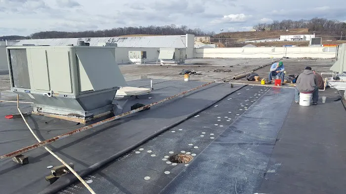 Jerry's Roofing & Home Projects Picture 5