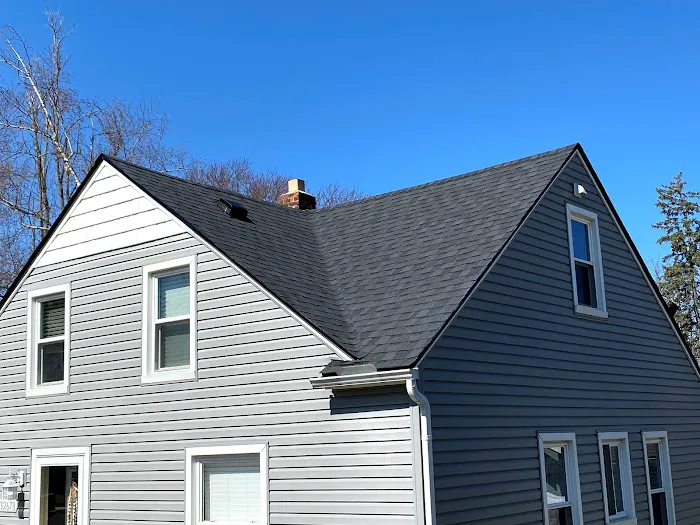 Bendelow Building Company Picture 1