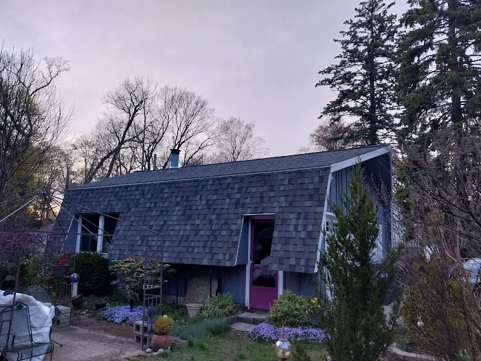 Lakefront Roofing & Exteriors, LLC Picture 2