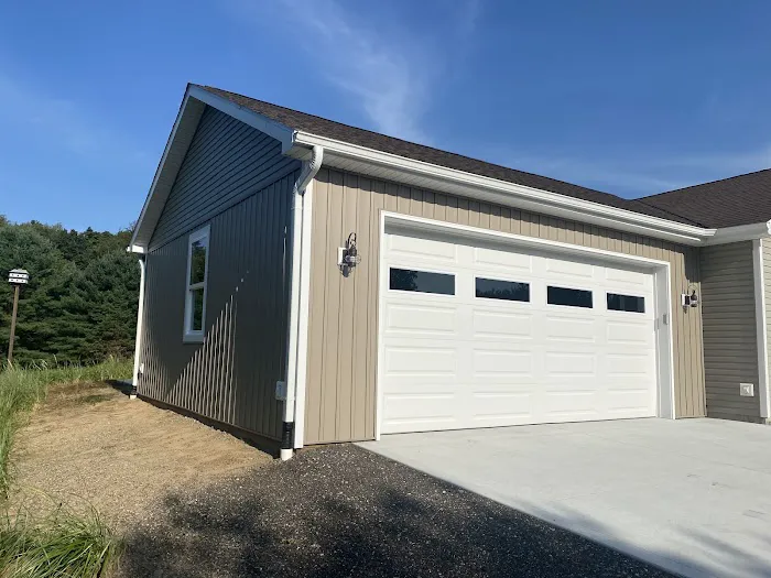 Lakefront Roofing & Exteriors, LLC Picture 6