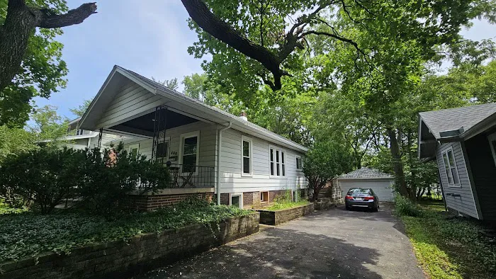 Guys N Gutters LLC Picture 2