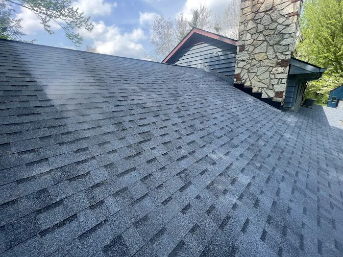 Arrow Construction Picture 8