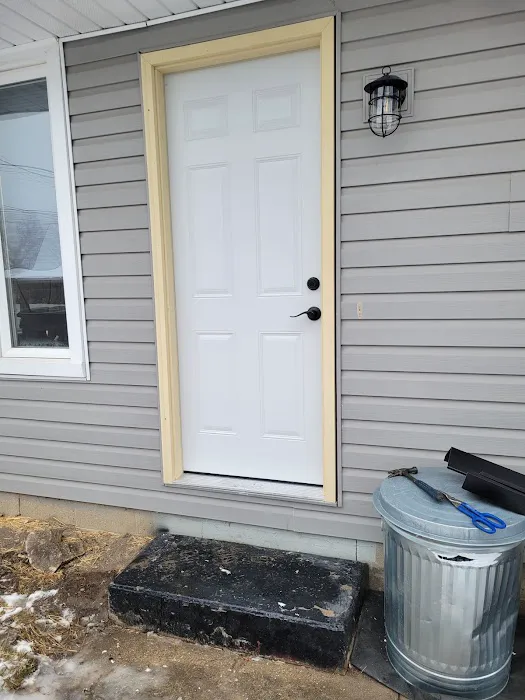 Reasonable Roofing & Contracting Picture 1