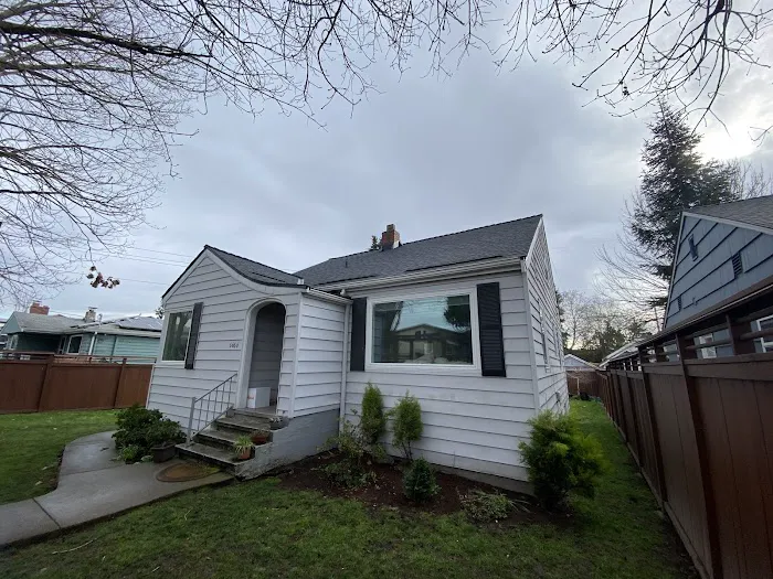 Rainier Roofing Company Picture 2