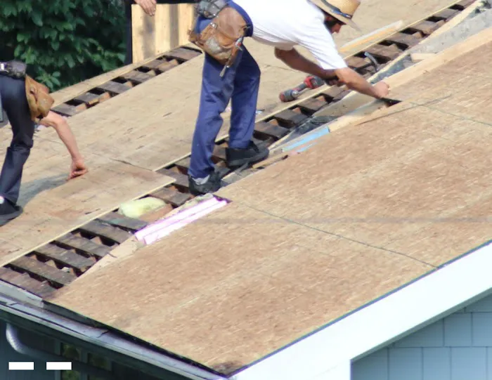 Emerald Roofers Seattle Picture 7