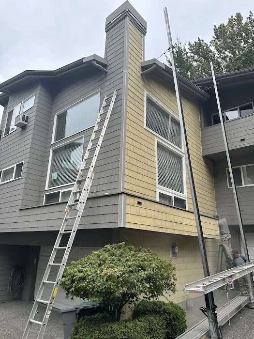 Upper West Exteriors Picture 6