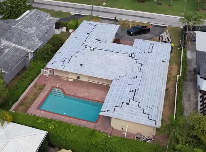 Vasa Roofing West Seattle Picture 1