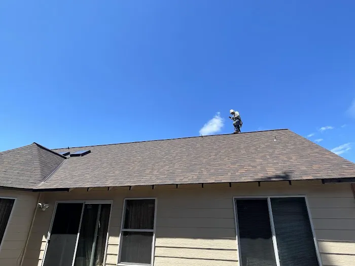 Forever Roofing Picture 4