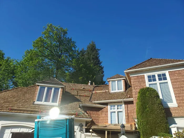 Cesar's Roofing LLC Picture 10