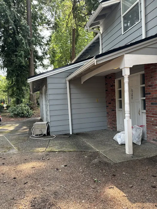 MV CONSTRUCTION AND CLEANING SERVICES LLC Picture 4