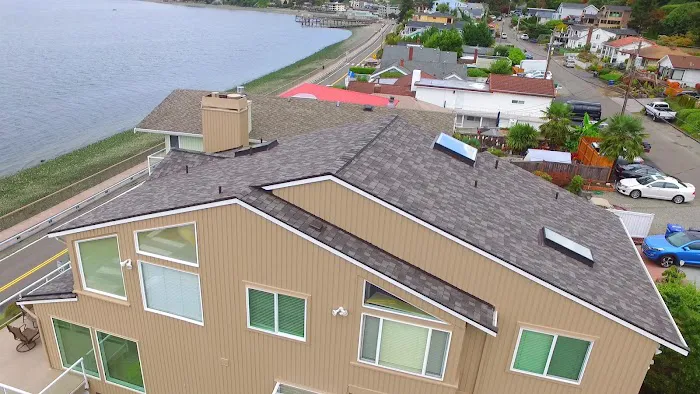 Three Tree Roofing Picture 2