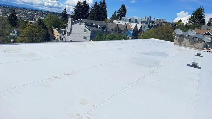 Orca Roofing & Exteriors Picture 3
