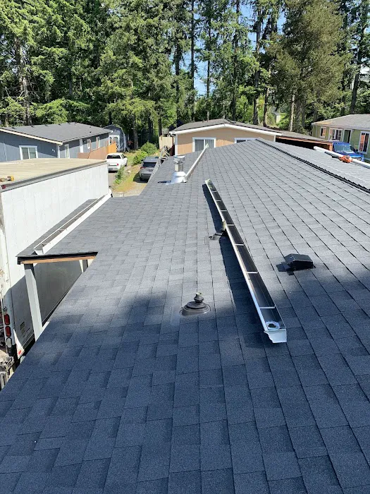 Touchstone Roofing & Siding Picture 1