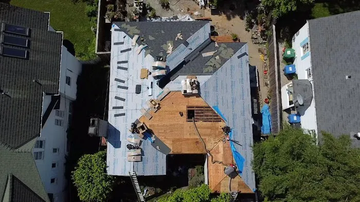 Valiant Roofing & construction Picture 1