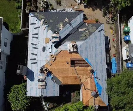 Valiant Roofing & construction