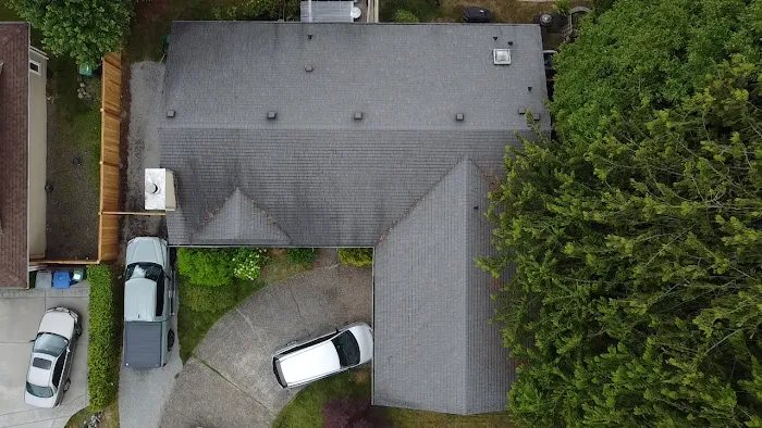 Valiant Roofing & construction Picture 6