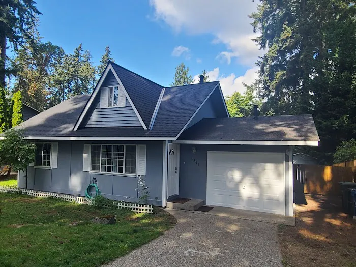 Smart Choice Roofing LLC Picture 3