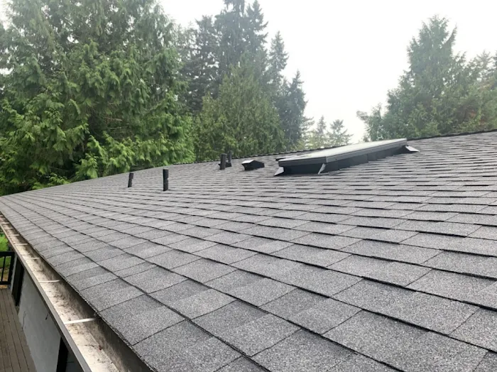 Stout Roofing LLC Picture 10