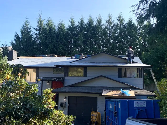 Stout Roofing LLC Picture 8