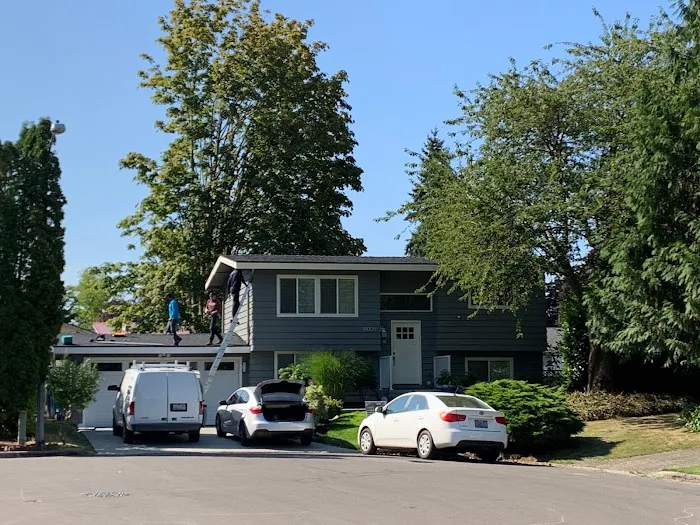 Casabella Roofing & Gutters Picture 1