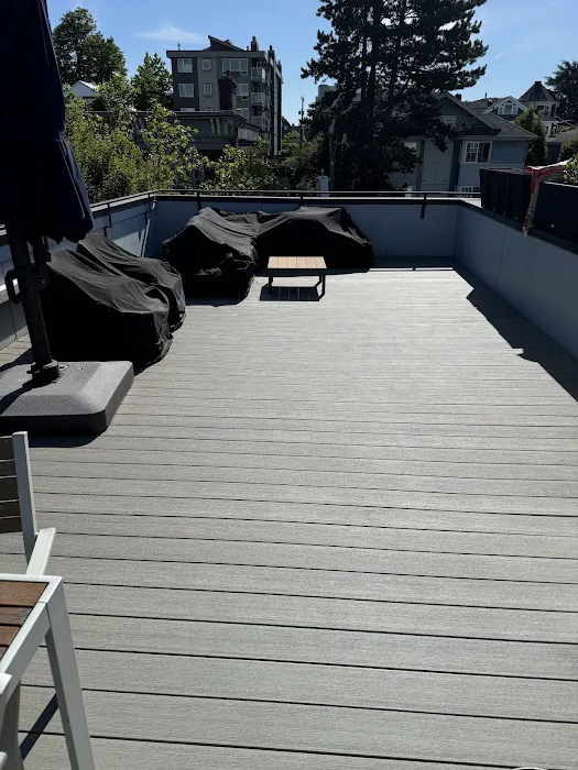 Casabella Roofing & Gutters Picture 6