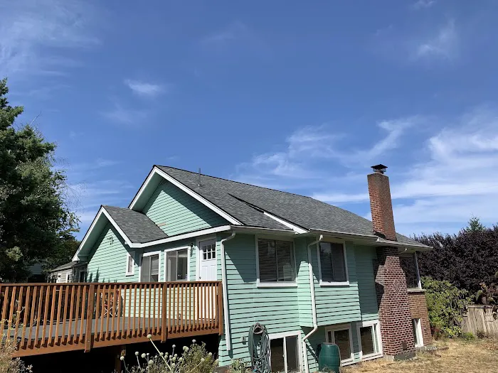 AJJMORALES ROOFING LLC Picture 2