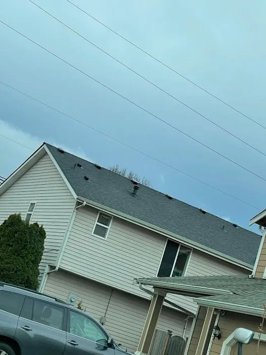 AJJMORALES ROOFING LLC Picture 8