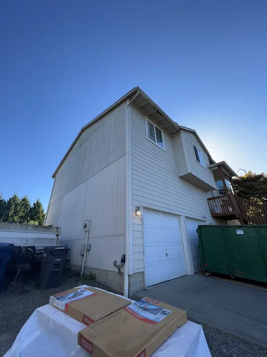 AJJ Morales Roofing Picture 1