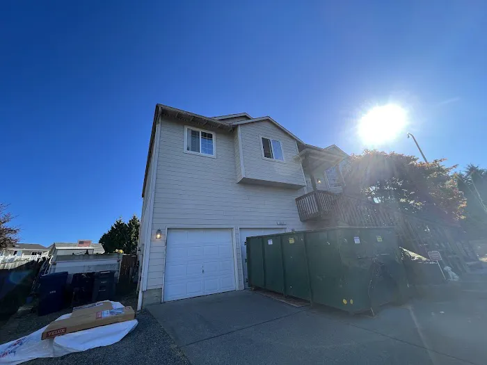 AJJ Morales Roofing Picture 4