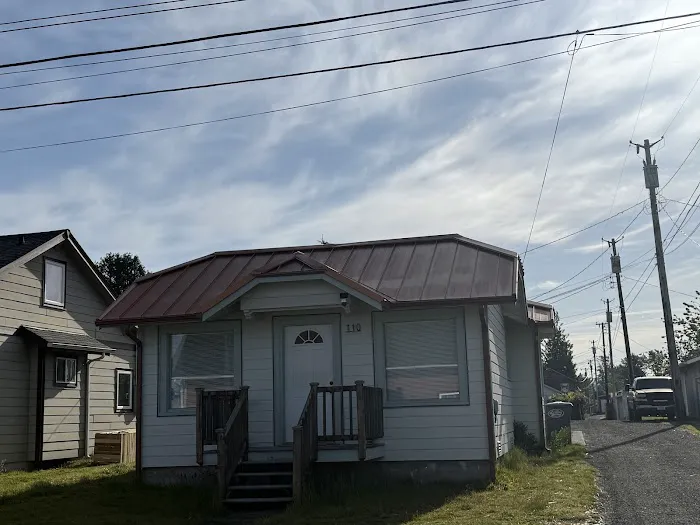 T H Roofing llc Picture 1