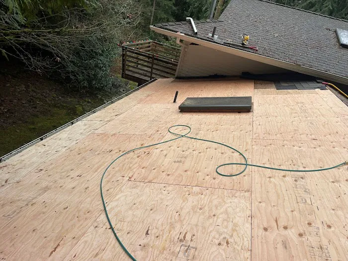 BEL-RED ROOFING LLC Picture 6