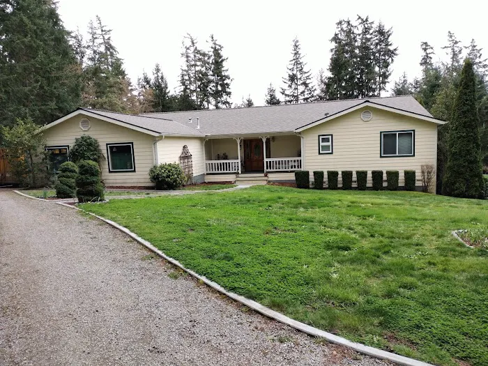 Four Seasons Roofing & Remodeling Picture 3