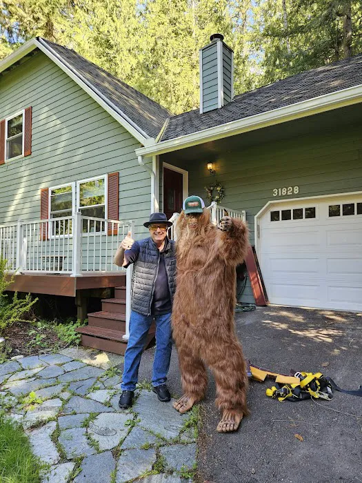 Squatch Roofing Picture 1