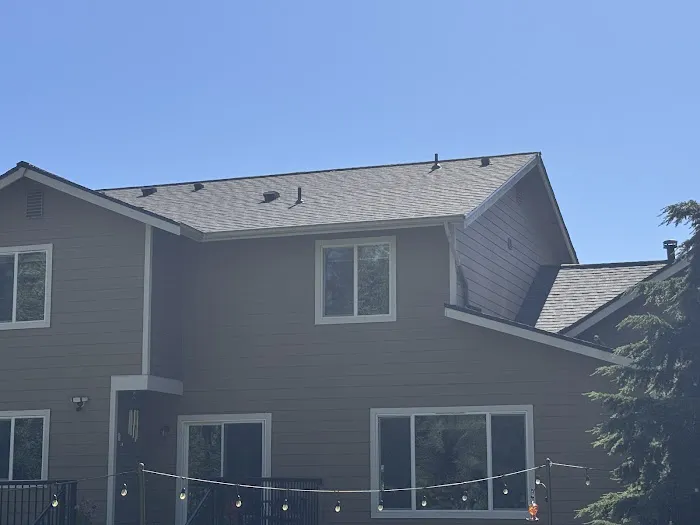 Squatch Roofing Picture 9