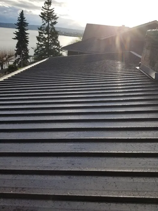 Chet's Roofing & Construction Inc. Picture 9